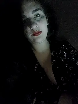 Snapshot of Melisa1_ chatting on 12.16.25 Melisa1 online show from 12.16.25