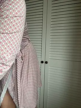 SiennaV online show from 02.03.26