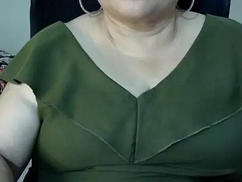 Snapshot of Soniya_Sha chatting on 05.12.26 Soniya Sha online show from 05.12.26