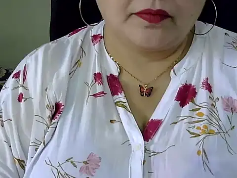 Snapshot of Soniya_Sha chatting on 05.20.26 Soniya Sha online show from 05.20.26