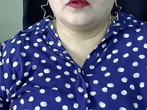 Snapshot of Soniya_Sha chatting on 05.22.26 Soniya Sha online show from 05.22.26