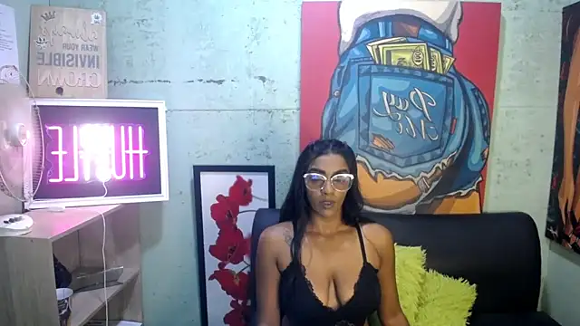 Indianzaraxxx online show from 04.17.26