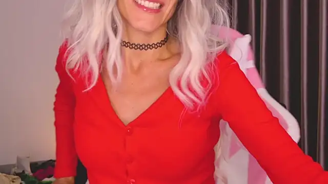 betty xoxoo online show from 06.05.26