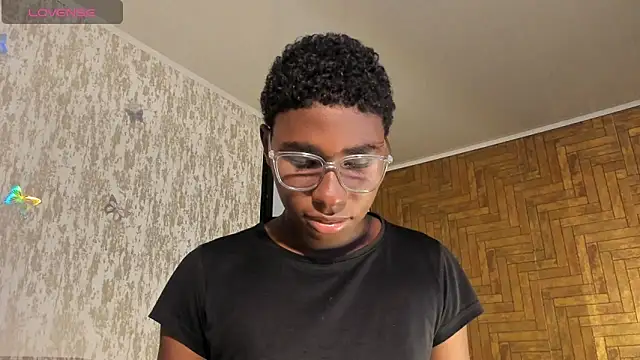 Snapshot of teylor_lovee chatting on 02.19.26 teylor lovee online show from 02.19.26