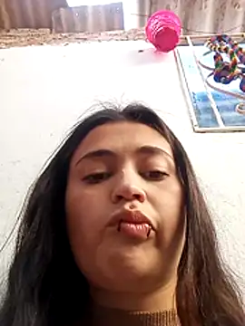 Snapshot of Fog_hot chatting on 12.16.25 Fog hot online show from 12.16.25