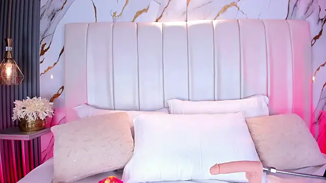 MarelynSummer online show from 03.15.26