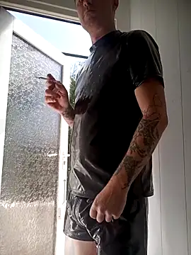Snapshot of jefflatex45 chatting on 04.28.26 jefflatex45 online show from 04.28.26