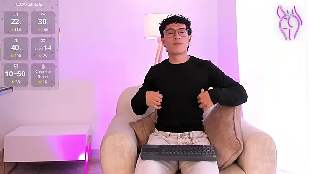 LittleMya  online show from 02.04.26