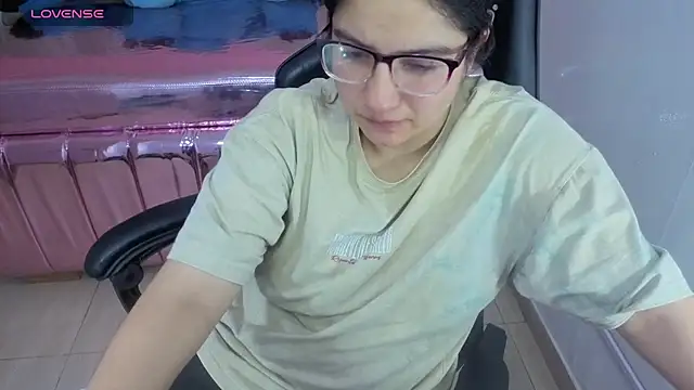 eva smit t online show from 03.19.26