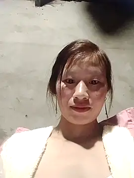 Snapshot of Meyyy09 chatting on 12.05.25 Meyyy09 online show from 12.05.25