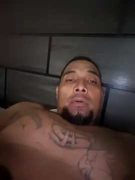 Snapshot of moneytalk516 chatting on 02.04.26 moneytalk516 online show from 02.04.26