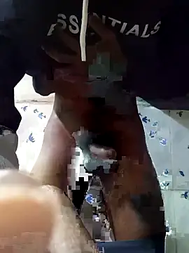 Snapshot of Gigolo143i chatting on 12.16.25 Gigolo143i online show from 12.16.25