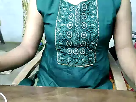 ishiii-69 online show from 12.18.25