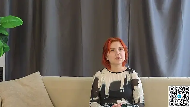 Snapshot of RavenOpaline chatting on 03.03.26 RavenOpaline online show from 03.03.26