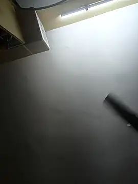 Snapshot of Preeti345 chatting on 12.14.25 Preeti345 online show from 12.14.25