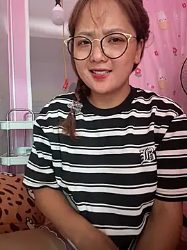 Snapshot of Samsam-006 chatting on 05.27.26 Samsam-006 online show from 05.27.26