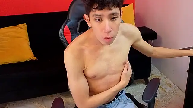 Neo Twink online show from 03.04.26