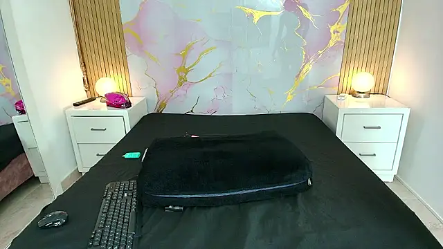 AprillRoss online show from 03.10.26