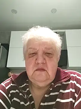 HapinessLovee online show from 12.22.25