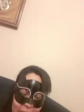 h4cPaolaMascherata online show from 03.01.26