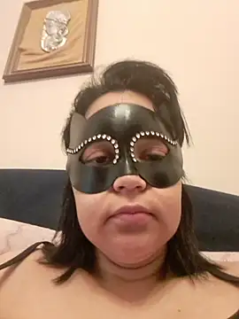 h4cPaolaMascherata online show from 04.11.26