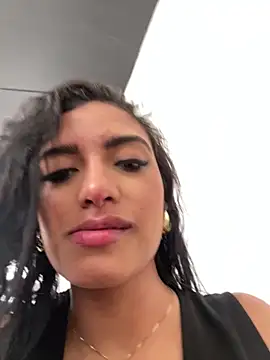 Snapshot of AlinaArgii chatting on 02.04.26 AlinaArgii online show from 02.04.26