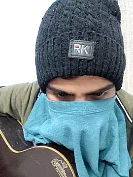 Snapshot of yoursbiswa chatting on 12.15.25 yoursbiswa online show from 12.15.25