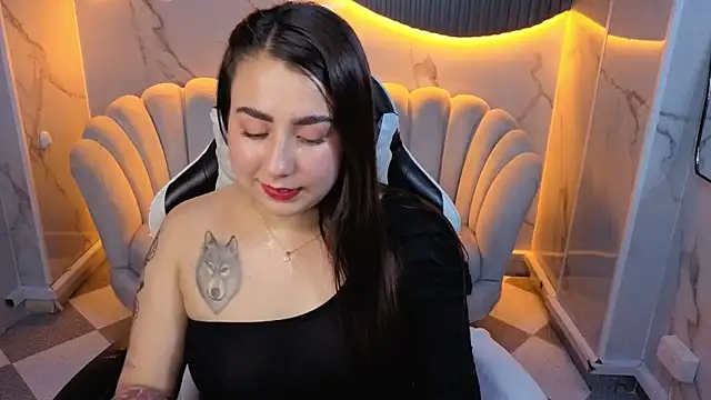 Kattia mystic b online show from 12.13.25