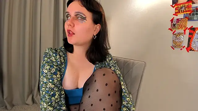 TracyLilith online show from 12.13.25