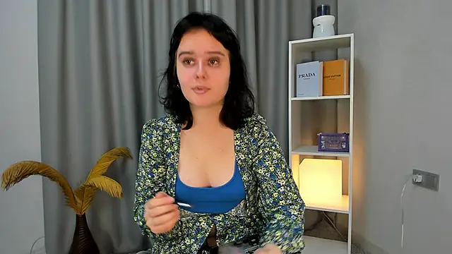 TracyLilith online show from 12.14.25