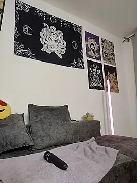 little  ammy online show from 04.21.26