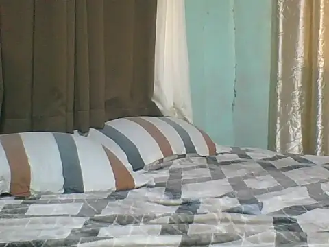 Snapshot of _pinkywhore chatting on 12.16.25 pinkywhore online show from 12.16.25