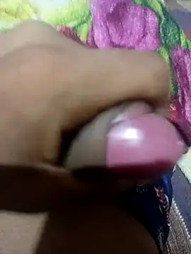 Snapshot of DkSafadoo chatting on 12.17.25 DkSafadoo online show from 12.17.25