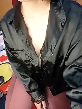 Snapshot of Alone_nothing chatting on 02.14.26 Alone nothing online show from 02.14.26