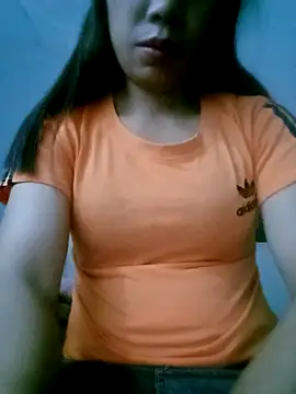 Snapshot of anna-can chatting on 12.14.25 anna-can online show from 12.14.25