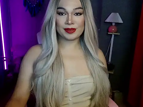 Snapshot of shadow-goddess chatting on 12.16.25 shadow-goddess online show from 12.16.25