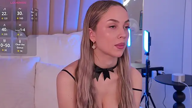 AnnaRow online show from 01.11.26