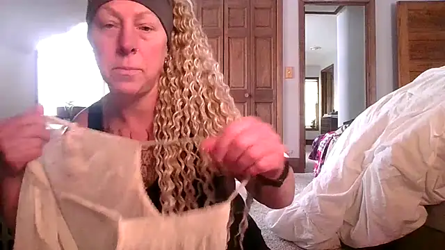 Outdoorchicjj online show from 02.10.26