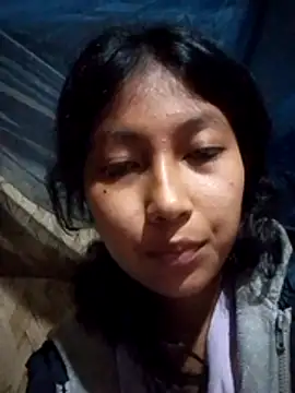 Snapshot of Hot_Rishta chatting on 12.05.25 Hot Rishta online show from 12.05.25