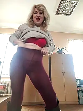 AhlyssaLove1155 online show from 03.03.26