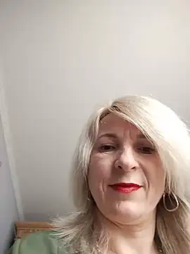 Snapshot of AhlyssaLove1155 chatting on 07.15.26 AhlyssaLove1155 online show from 07.15.26