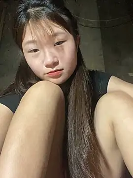 hinata-xx online show from 04.18.26