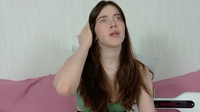 Kimberlybondd online show from 02.07.26