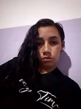 Kat573t online show from 12.21.25