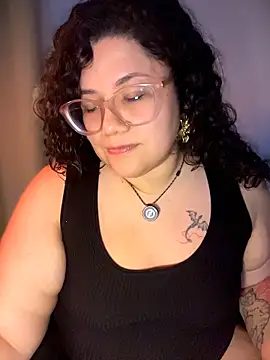 VanesssaMilf  online show from 04.18.26