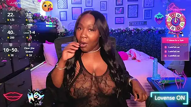 Snapshot of Kokocherry00 chatting on 12.16.25 Kokocherry00 online show from 12.16.25