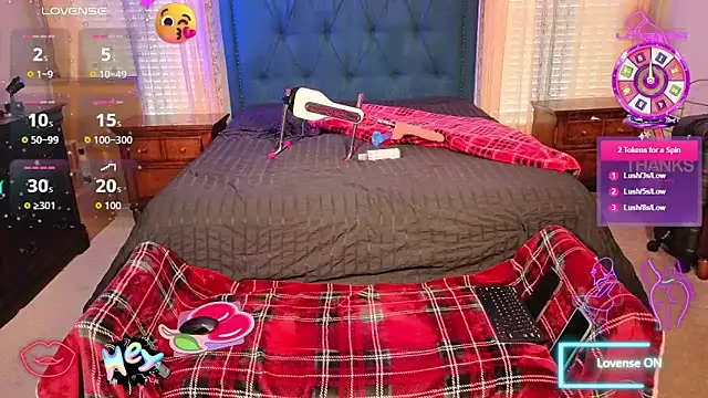 Snapshot of Kokocherry00 chatting on 12.18.25 Kokocherry00 online show from 12.18.25