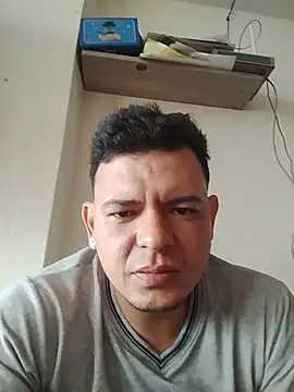 YTupapito1234 online show from 06.04.26