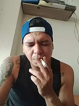 YTupapito1234 online show from 06.05.26