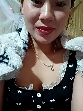 Snapshot of mayni012314 chatting on 12.18.25 mayni012314 online show from 12.18.25
